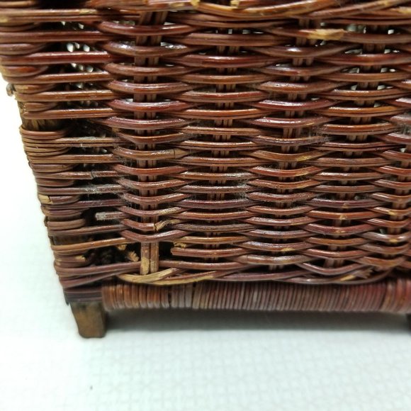 Wicker Rattan Brown Mini Trunk Chest Treasure Box - Picture 7 of 12